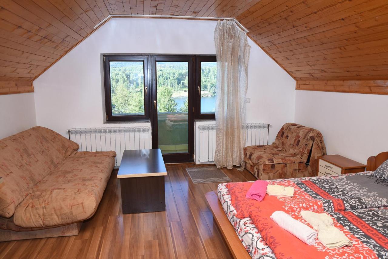 Mm Narcis Vlasina Rid Exterior photo