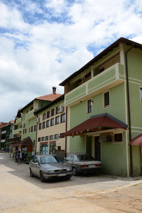 Mm Narcis Vlasina Rid Exterior photo