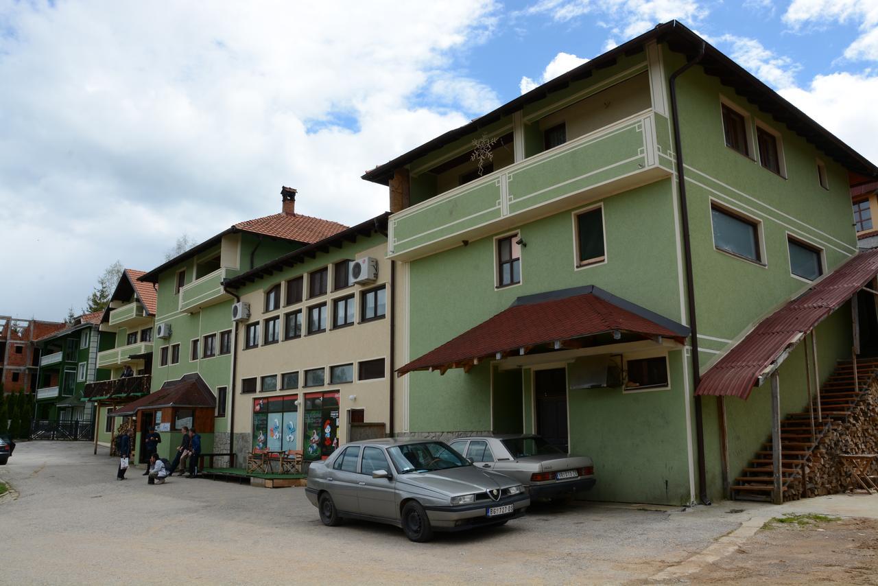 Mm Narcis Vlasina Rid Exterior photo