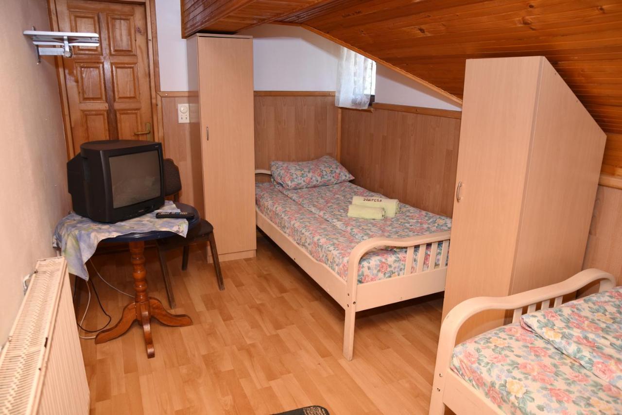Mm Narcis Vlasina Rid Exterior photo